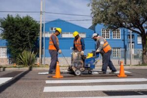 Movilidad y Seguridad Peatonal en Obras Urbanas: Guía Técnica para Constructoras