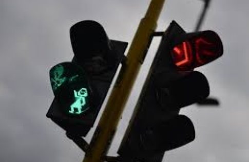 Diseños de Señalización y Semaforización Vial (DDS): Guía Completa